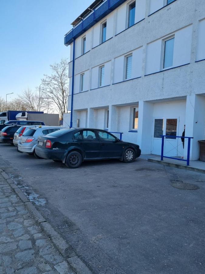 Hostel Rakoniewicka Познан Екстериор снимка