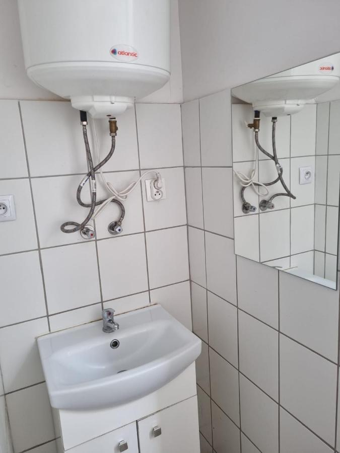 Hostel Rakoniewicka Познан Екстериор снимка